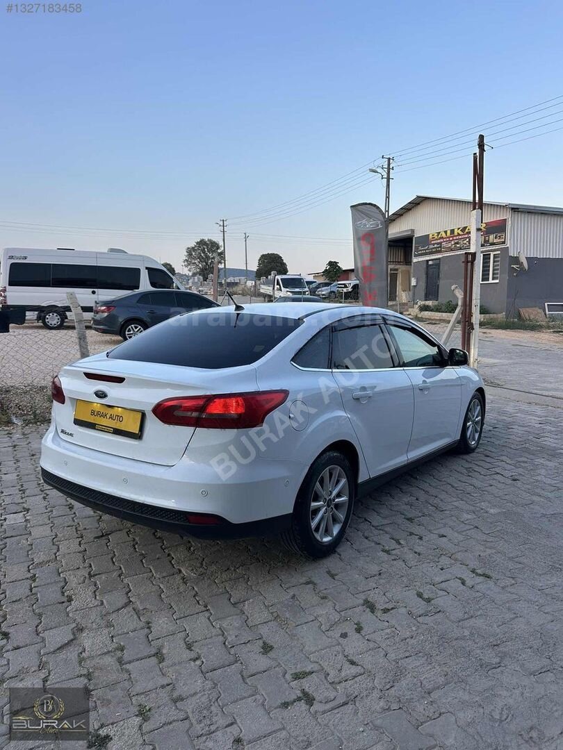Galeriden Ford Focus 1.5 TDCi Titanium 2017 Model Kahramanmaraş 207.000 km Beyaz 5