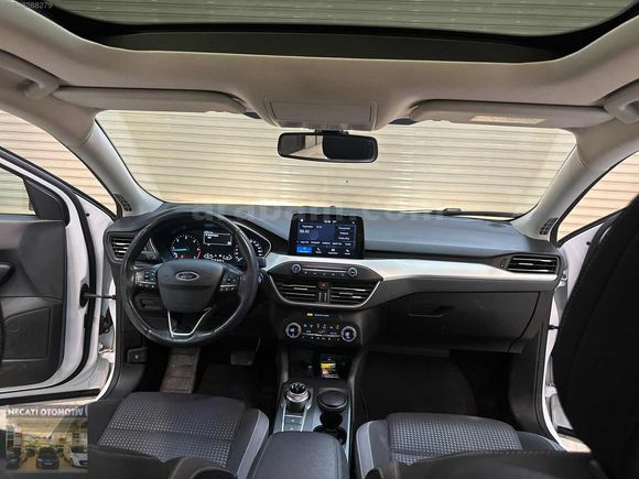 NECATİ'DEN/2020/FORD/FOCUS/TİTANIUM CAM/TAVANLI/KIŞ/PAKET/