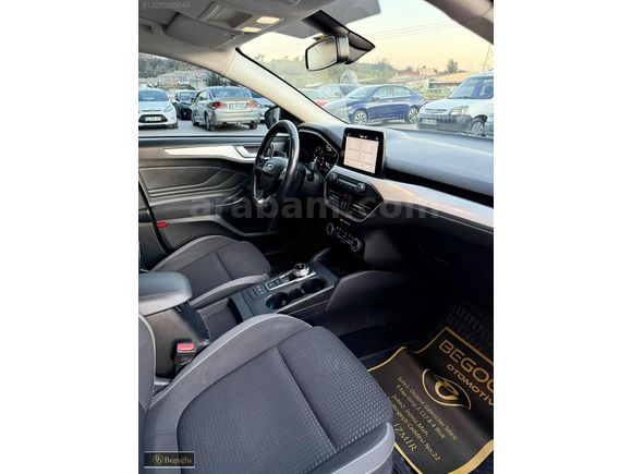 /BEGOĞLU OTOMOTİV/2019 FORD FOCUS 1.5 ECOBLUE TİTANIUM EMSALSİZ