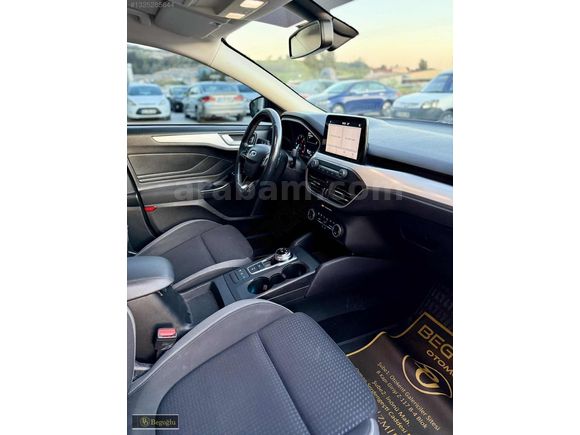/BEGOĞLU OTOMOTİV/2019 FORD FOCUS 1.5 ECOBLUE TİTANIUM EMSALSİZ