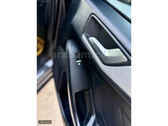 /BEGOĞLU OTOMOTİV/2019 FORD FOCUS 1.5 ECOBLUE TİTANIUM EMSALSİZ
