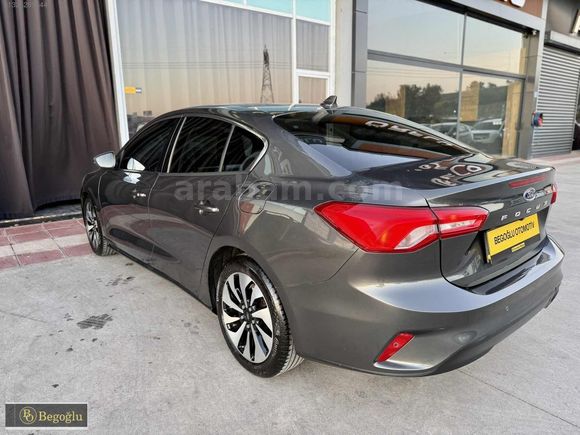 /BEGOĞLU OTOMOTİV/2019 FORD FOCUS 1.5 ECOBLUE TİTANIUM EMSALSİZ