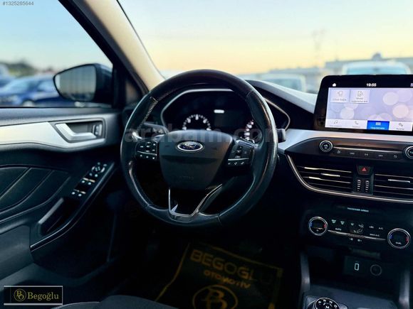 /BEGOĞLU OTOMOTİV/2019 FORD FOCUS 1.5 ECOBLUE TİTANIUM EMSALSİZ