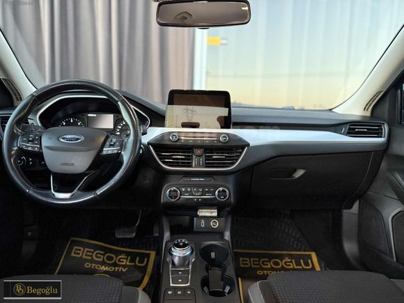 /BEGOĞLU OTOMOTİV/2019 FORD FOCUS 1.5 ECOBLUE TİTANIUM EMSALSİZ