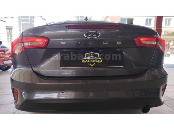 FOCUS 1.5 TİTANİUM HATASIZ Y.SERVİS BAKIMLI K.KARTINA 12 TAKSİT