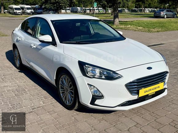 2021 FORD FOCUS 1.5 TDCİ TITANIUM HATASIZ