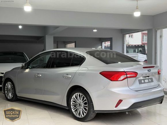 2020 FORD FOCUS 1.5 DİZEL OTOMATİK TİTANİUM 157.000 KM