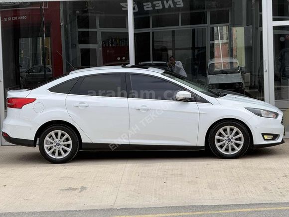 2016 Boyasız Sunrof+Sony+Navigasyon+Geri Görüş 105.000 Km'De