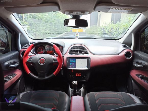 PARKGARAJ DAN PUNTO EVO