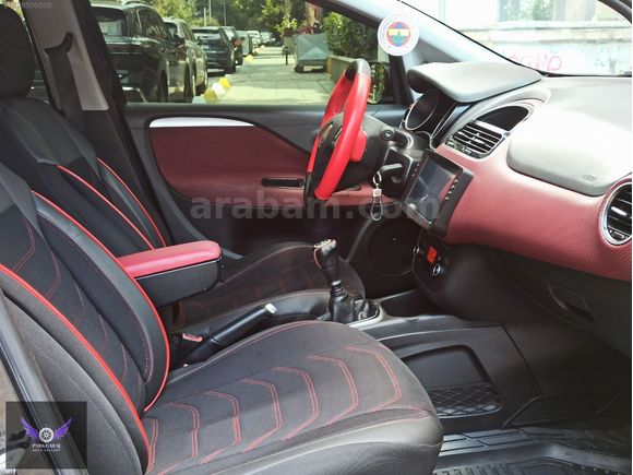 PARKGARAJ DAN PUNTO EVO