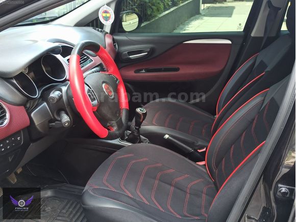 PARKGARAJ DAN PUNTO EVO