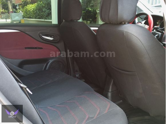 PARKGARAJ DAN PUNTO EVO
