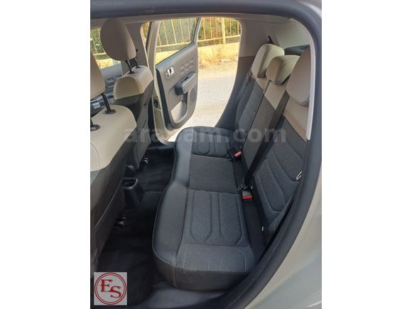2024 MODEL OTOMATIK C3 SADECE 57 BIN KMDE