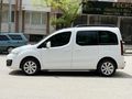 2017 PEUGEOT PARTNER TEPEE 1.6 HDI ZENITH ESP. HATASIZ.