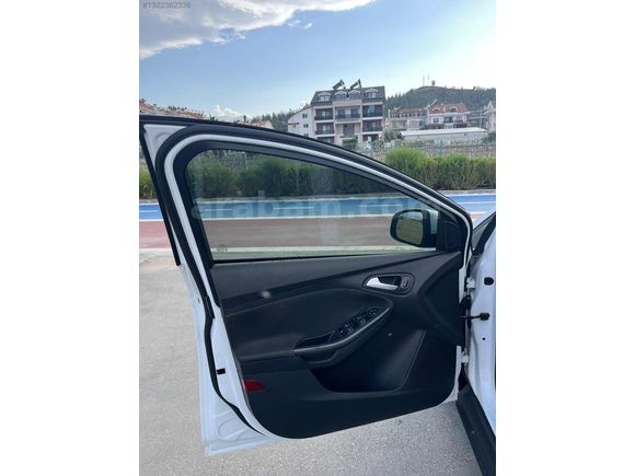 BAŞKARA OTOMOTIV'DEN 2015 MODEL OTOMATİK FORT FOCUS