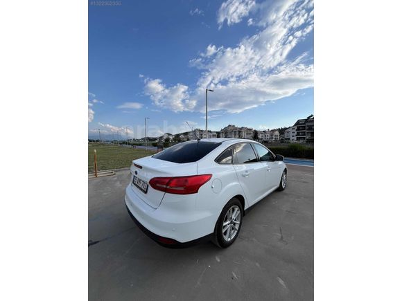 BAŞKARA OTOMOTIV'DEN 2015 MODEL OTOMATİK FORT FOCUS