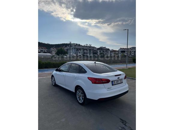 BAŞKARA OTOMOTIV'DEN 2015 MODEL OTOMATİK FORT FOCUS