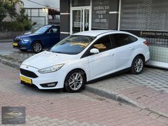 KRİSTAL'DEN TR EN UYGUN 2015 TEMİZ SEDAN OTOMATİK FOCUS TREND X