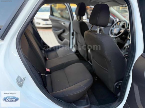BAKIMLI MASRAFSIZ OTOMATİK 2015 FORT FOCUS DİZEL