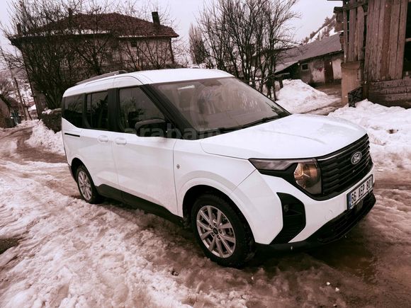Sahibinden Ford Tourneo Courier 1.5 EcoBlue Active 2024 Model  46 km Beyaz