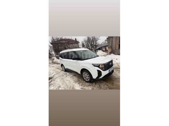 Sahibinden Ford Tourneo Courier 1.5 EcoBlue Active 2024 Model  46 km Beyaz
