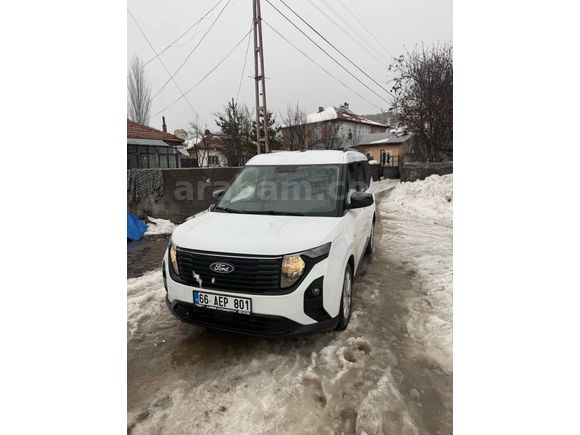 Sahibinden Ford Tourneo Courier 1.5 EcoBlue Active 2024 Model  46 km Beyaz