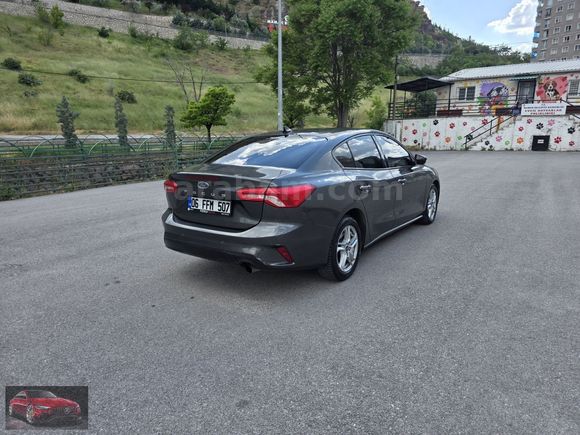 HATASIZ BOYASIZ 165 KM FORD FOKUS