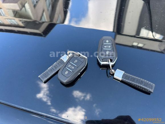 2021 model  Mokka  servis bakımlı hatasız garantili 