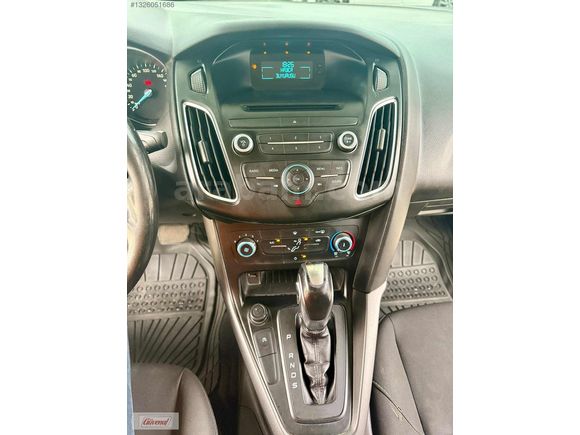 GÜVENAL'DAN 2015 FORD FOCUS 1.5 TDCİ TREND X HATASIZ