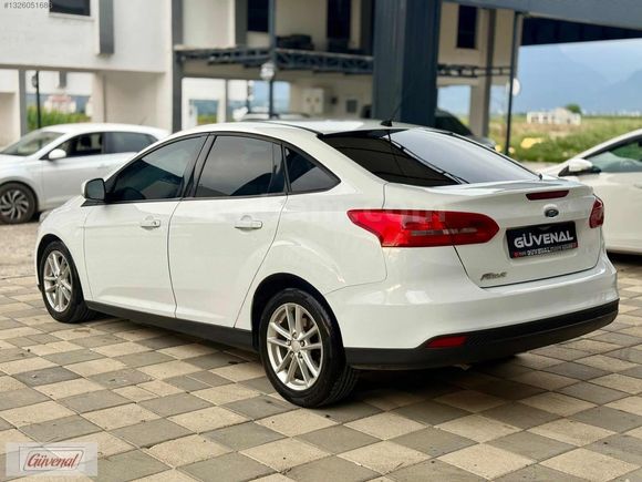 GÜVENAL'DAN 2015 FORD FOCUS 1.5 TDCİ TREND X HATASIZ