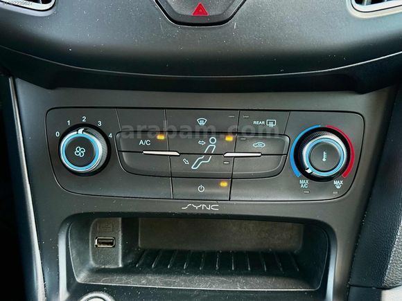 2018 MODEL OTOMATİK 207.000 KM'DE GENİŞ EKRAN TERTEMİZ