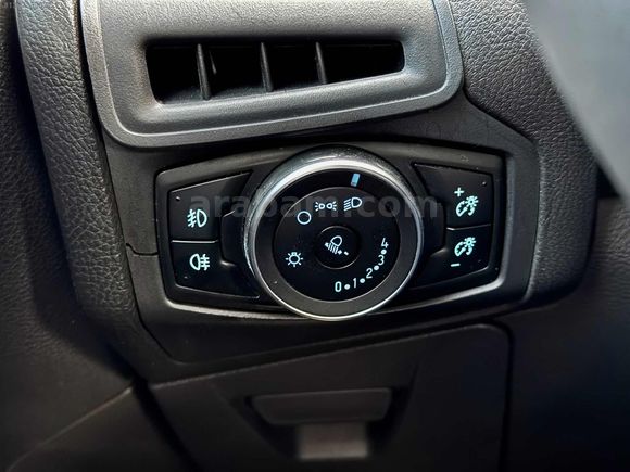 2018 MODEL OTOMATİK 207.000 KM'DE GENİŞ EKRAN TERTEMİZ