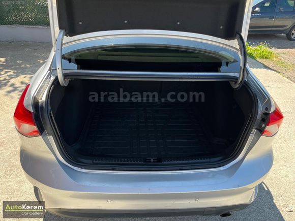 AUTO KEREM' DEN 2019 FORD FOCUS TREND X TEMİZ BAKIMLI