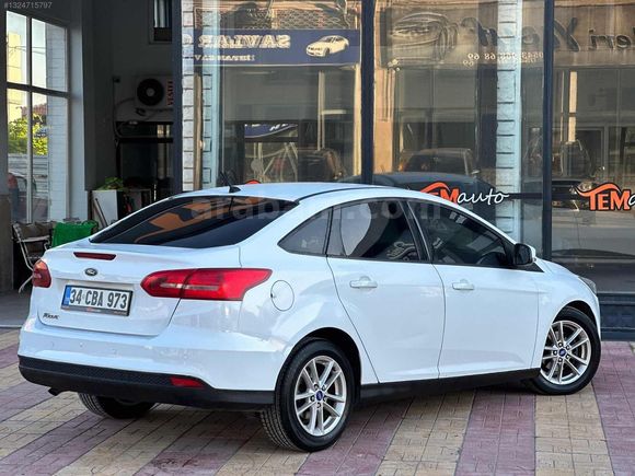 TEM AUTODAN HATASIZ TADINDA FORD FOCUS 2015 MODEL 2016 ÇIKIŞLI