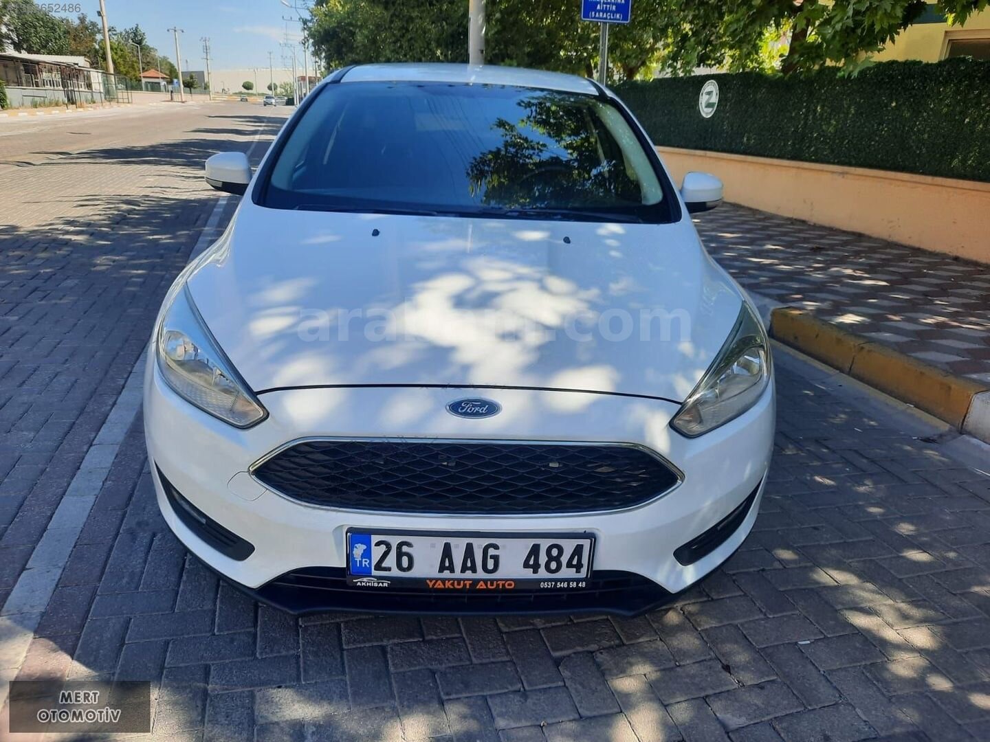 Galeriden Ford Focus 1.5 TDCi Trend X 2015 Model Manisa 137.000 km Beyaz 1