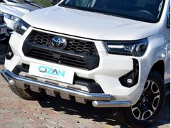 MAZDA OZAN'DAN 2025 TOYOTA HİLUX BOYASIZ 4X2 OTOMATİK VİTES