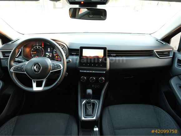 OTOSTORE'DAN Clio 1.0 TCe Touch X-Tronic 2023