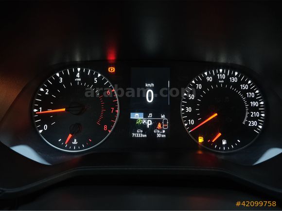 OTOSTORE'DAN Clio 1.0 TCe Touch X-Tronic 2023
