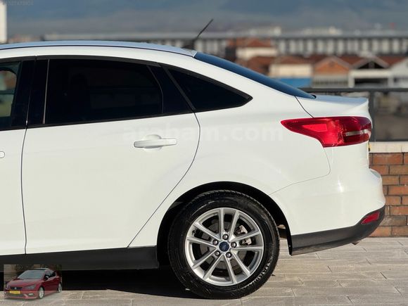 2018-BOYASIZ-ÇİZİKSİZ-1.5TDCI-TREND X-S.BAKIMLI