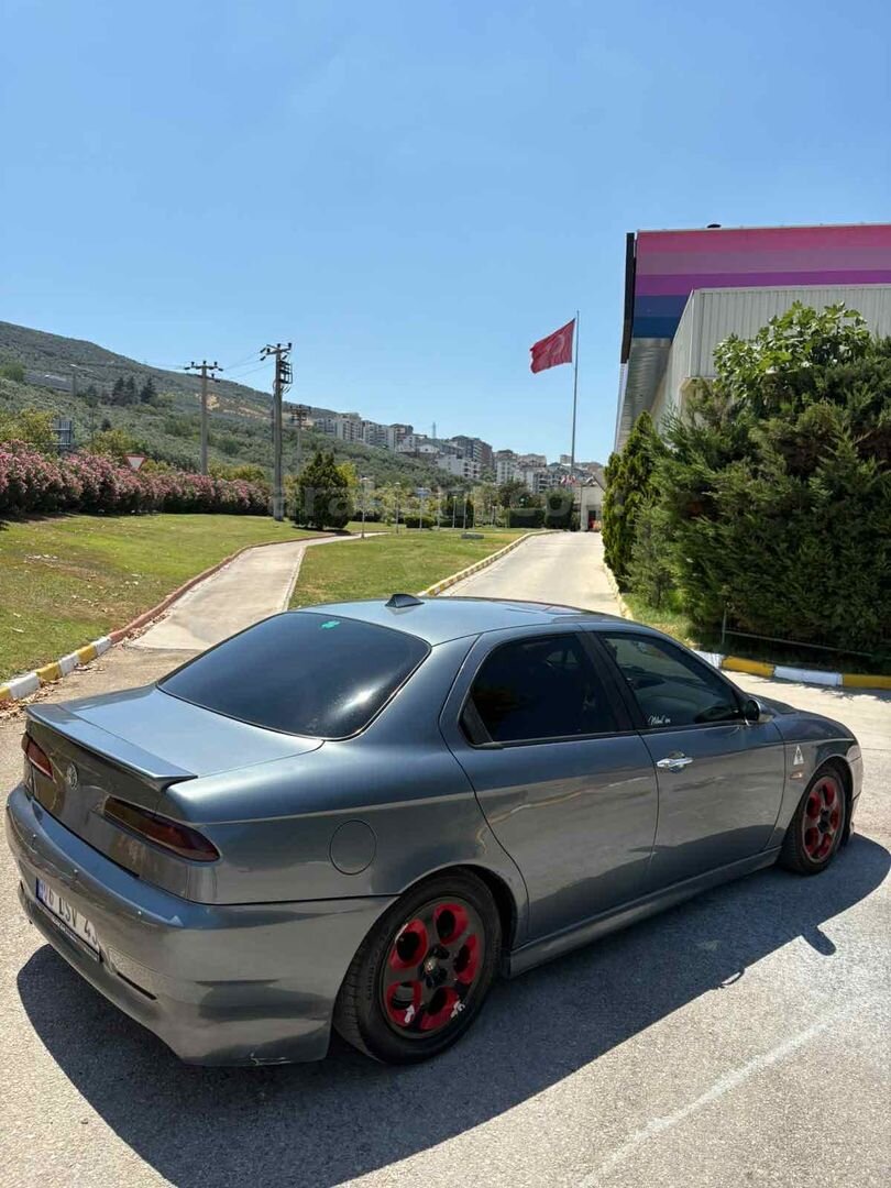 Sahibinden Alfa Romeo 156 1.6 TS Distinctive 2004 Model Bursa 250.000 km Gri 5