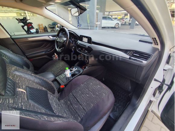 2020 FORD FOCUS 1.5 TDCİ OTOMATİK BOYASIZ