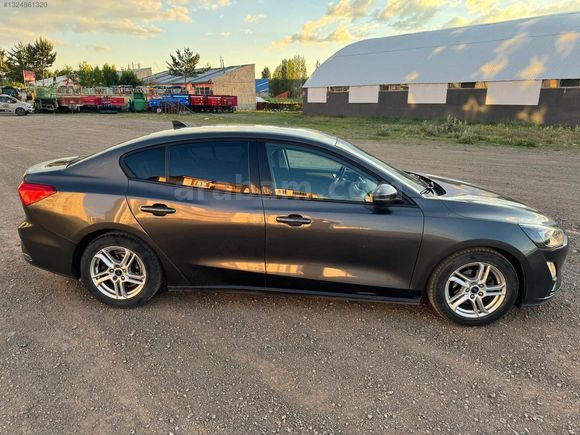 EMİR AUTO'DAN HATASIZ FORD FOCUS