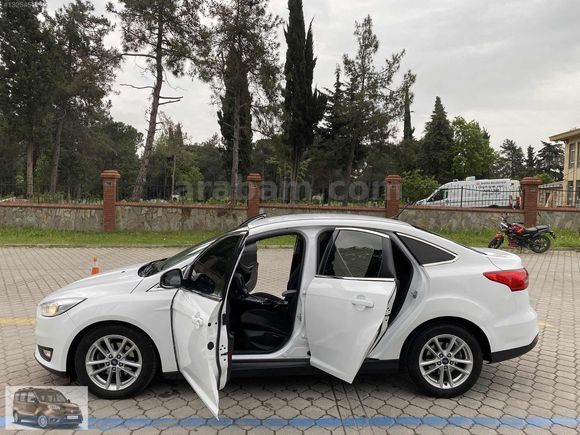 2018 MODEL 72'KM DE FORD FOCUS TREND X OTM