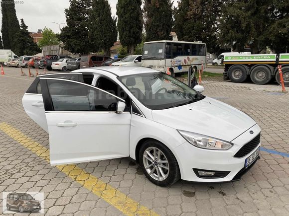 2018 MODEL 72'KM DE FORD FOCUS TREND X OTM