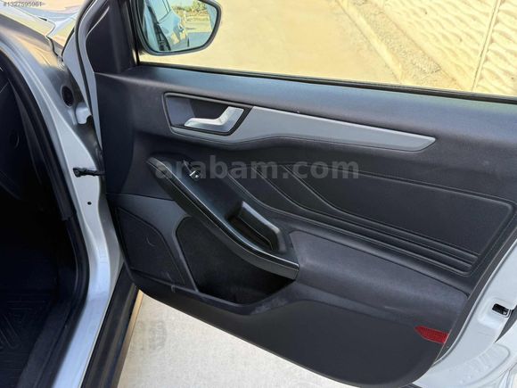 DMR AUTO 2019 MODEL FORD FOCUS DİZEL TREND X OTOMATİK
