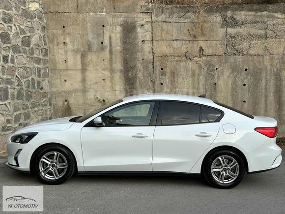 HATASIZ BOYASIZ TRAMERSİZ 1.5 TDCİ TREND X