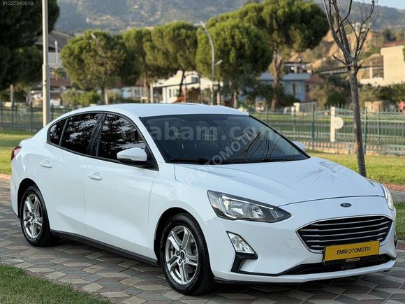 FORD FOCUS 1.5TREND X DİZEL OTOMATİK