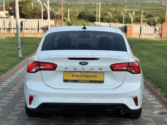 FORD FOCUS 1.5TREND X DİZEL OTOMATİK