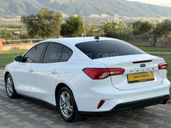FORD FOCUS 1.5TREND X DİZEL OTOMATİK