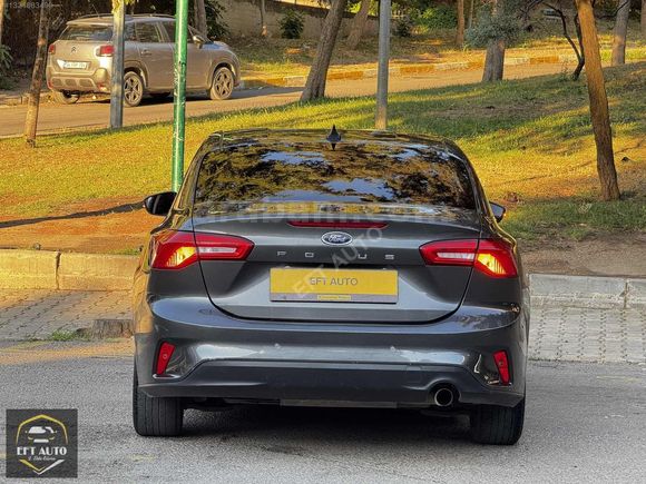 EFT AUTO'DAN FORD FOCUS DEĞİŞENSİZ BOYASIZ TRAMERSİZ